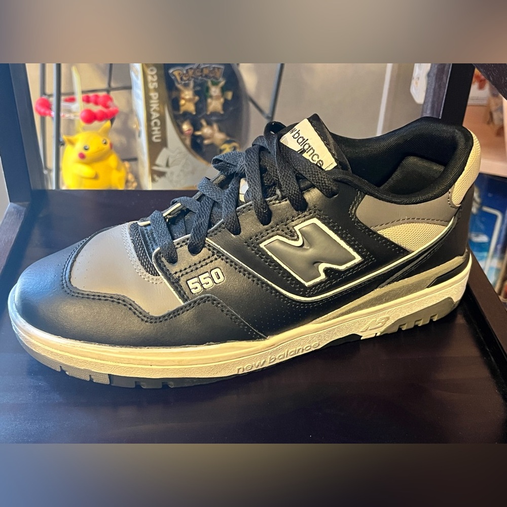 New Balance 550 Black and White Sneakers